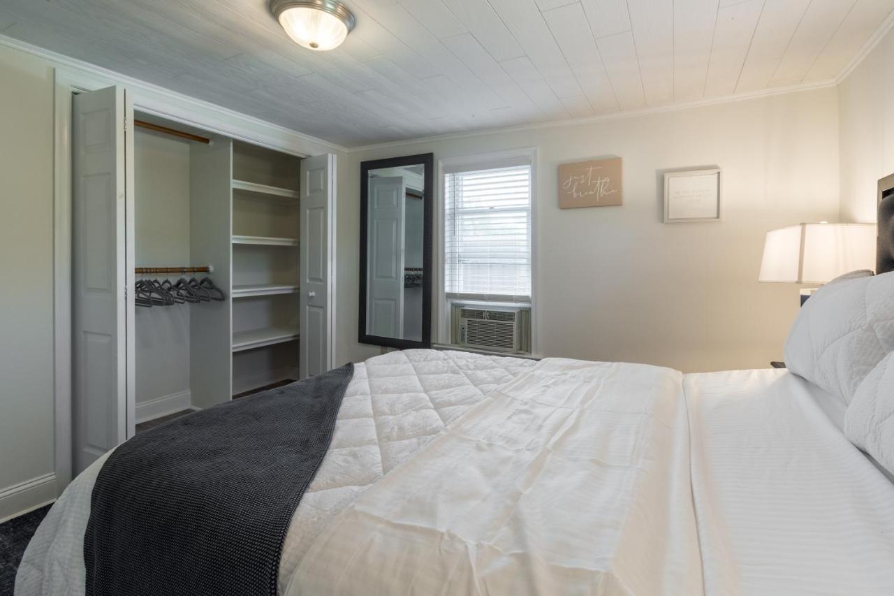 Luxurious Retreat, Parking, Restaurants, Near New Hope, 1Mile Delaware River Lambertville Bagian luar foto